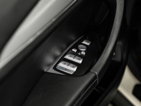 Used 2021 BMW X3 xDrive30e w/ Convenience Package image 34