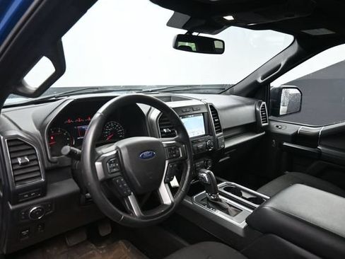 Used 2019 Ford F150 XLT w/ Equipment Group 302A Luxury AWD/4WD image 12