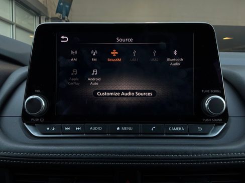 Used 2025 Nissan Rogue SV AWD/4WD image 34