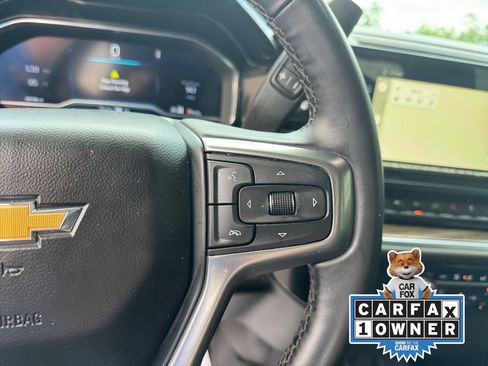 Used 2023 Chevrolet Silverado 1500 LT AWD/4WD image 31