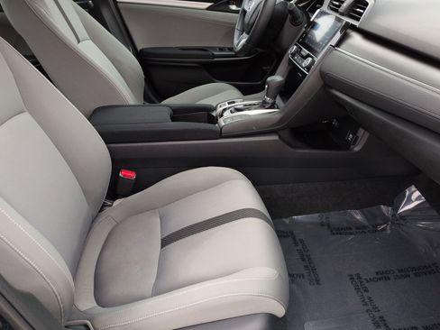 Certified 2018 Honda Civic EX image 28