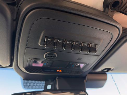 New 2025 Ford Bronco Heritage Edition image 66