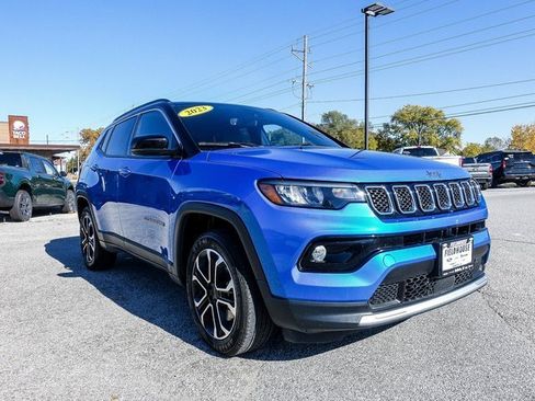 Used 2023 Jeep Compass Limited image 26