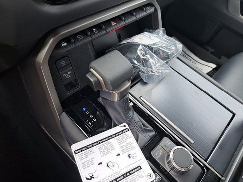 New 2026 Toyota Tundra Platinum AWD/4WD image 14