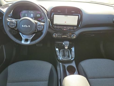 Used 2025 Kia Soul EX FWD image 24