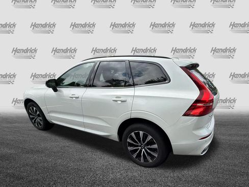 Used 2024 Volvo XC60 B5 Core w/ Protection Package Premier AWD/4WD image 10