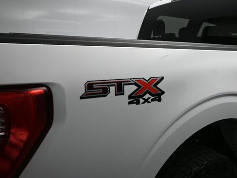 Used 2022 Ford F150 XL w/ STX Appearance Package AWD/4WD image 9