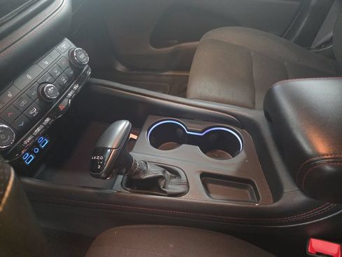 Used 2025 Dodge Durango GT AWD/4WD image 11