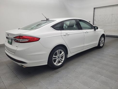 Used 2018 Ford Fusion SE FWD image 10