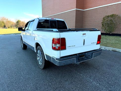 Used 2007 Lincoln Mark LT 4x4 image 8