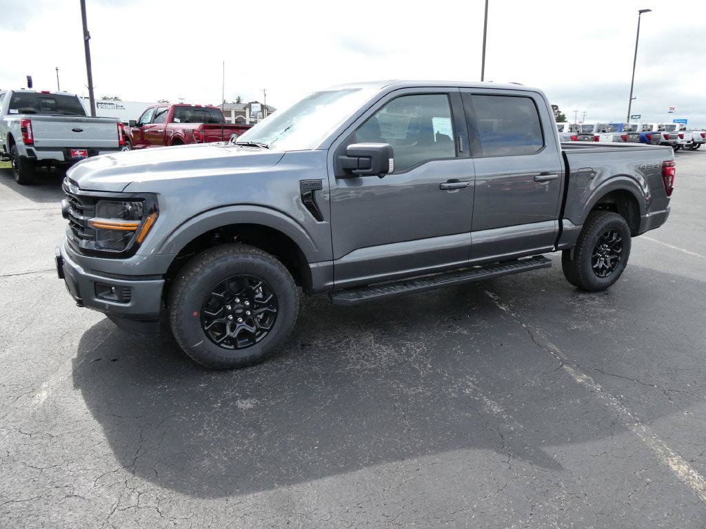 New 2026 Ford F150 XLT w/ Equipment Group 302A MID AWD/4WD image 9