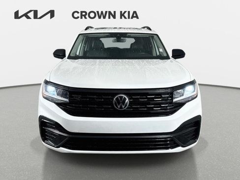 Used 2023 Volkswagen Atlas SEL R-Line AWD/4WD image 2