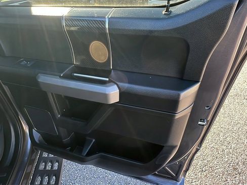 Used 2019 Ford F150 Raptor w/ Equipment Group 802A Luxury image 18