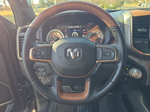 Used 2022 RAM 1500 Limited image 16