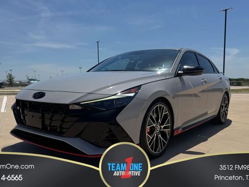 Used 2022 Hyundai Elantra N FWD image 1