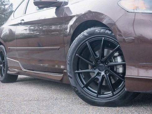 Used 2014 Honda Accord EX-L image 2