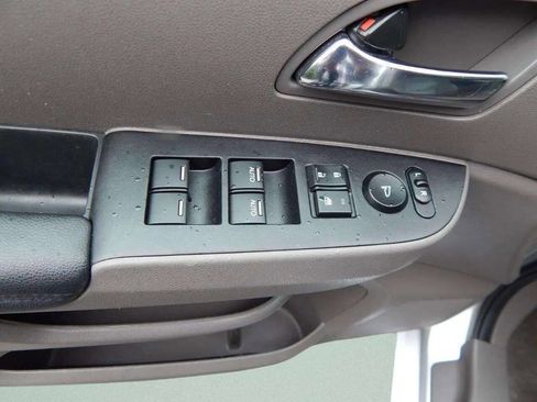 Used 2014 Honda Odyssey Touring image 16