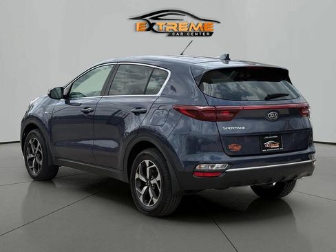 Used 2020 Kia Sportage LX w/ LX Popular Package AWD/4WD image 4