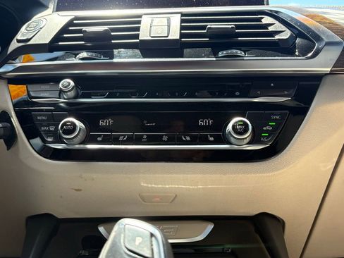 Used 2018 BMW X3 xDrive30i AWD/4WD image 23