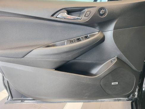 Used 2017 Chevrolet Cruze LT w/ Sun And Sound Package image 26