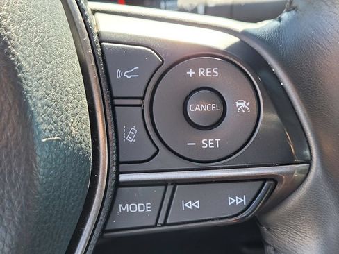 Used 2024 Toyota Camry XSE FWD image 25