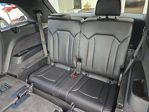 Used 2019 Audi Q7 2.0T Premium Plus w/ Premium Plus Package AWD/4WD image 53