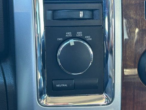 Used 2012 RAM 1500 Laramie image 17