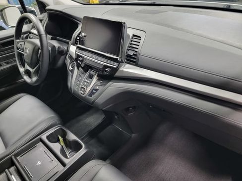 Certified 2026 Honda Odyssey EX-L image 16