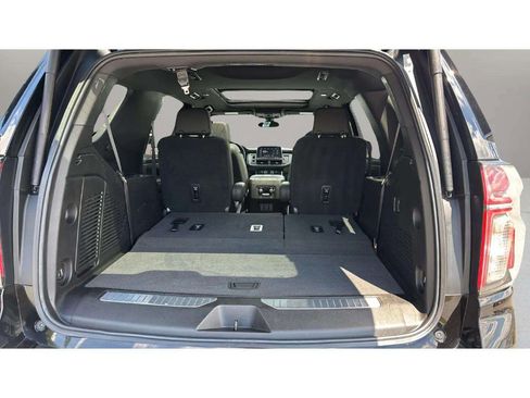 Used 2021 Chevrolet Tahoe Z71 AWD/4WD image 9