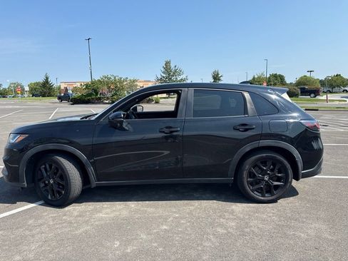 Used 2023 Honda HR-V Sport image 7