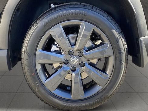 New 2026 Honda Pilot Sport image 9