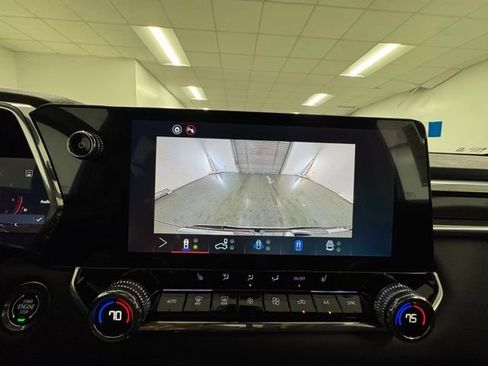 New 2026 GMC Canyon Elevation w/ Convenience Package image 17