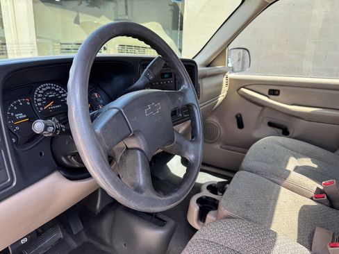 Used 2007 Chevrolet Silverado 2500 W/T w/ Heavy-Duty Power Package AWD/4WD image 28