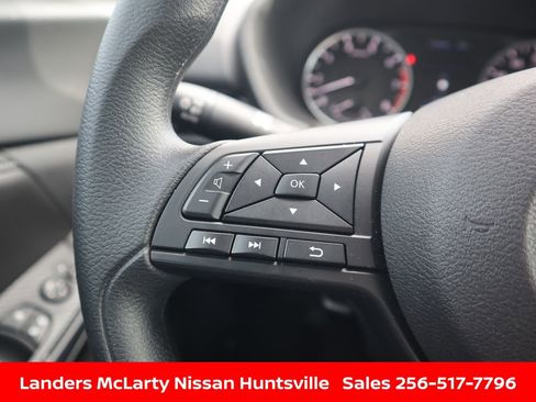 Used 2025 Nissan Sentra S image 24