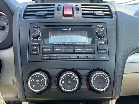 Used 2014 Subaru Forester 2.5i Premium w/ Protection Package #1 AWD/4WD image 16