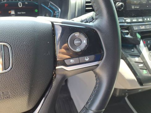 Used 2023 Honda Odyssey Touring image 21