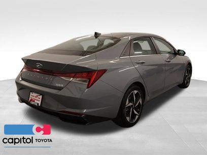 Used 2023 Hyundai Elantra Limited