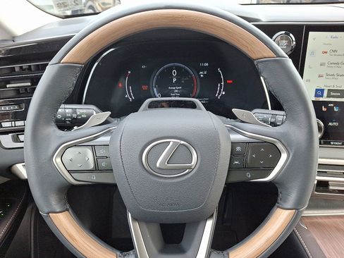 Used 2024 Lexus RX 350 AWD image 19