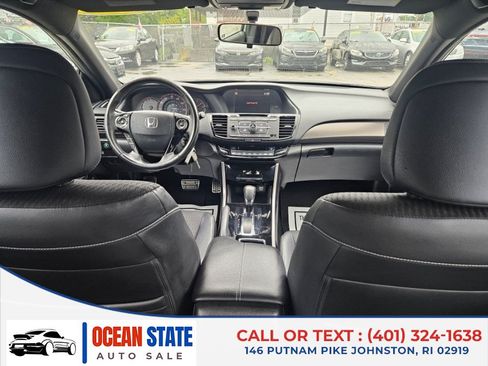 Used 2017 Honda Accord Sport image 16