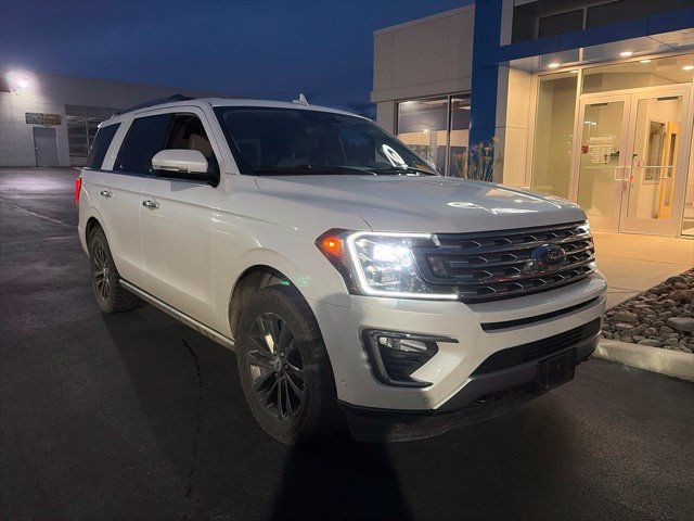 Used 2019 Ford Expedition Limited w/ Equipment Group 301A AWD/4WD image 3