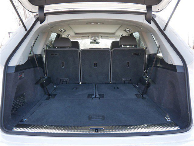 Used 2025 Audi Q7 3.0T Premium Plus AWD/4WD image 16