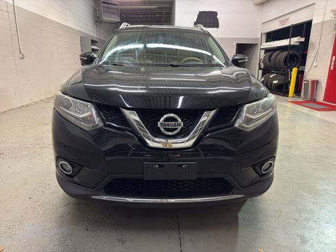 Used 2014 Nissan Rogue SL w/ SL Premium Package image 2