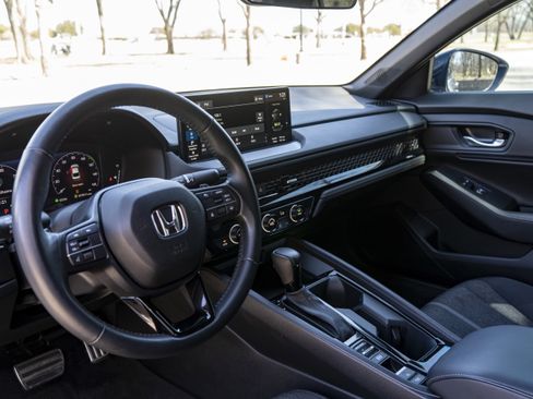Used 2024 Honda Accord Sport image 16
