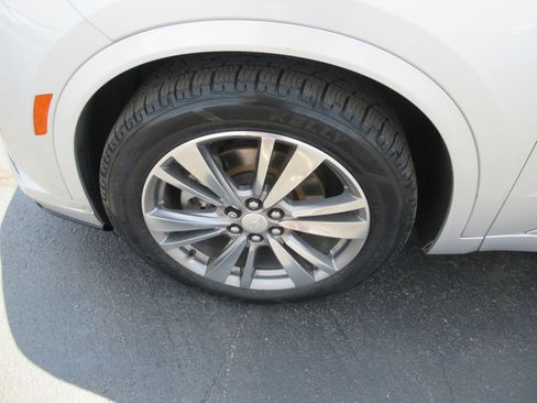 Used 2020 Cadillac XT6 Premium Luxury AWD/4WD image 14