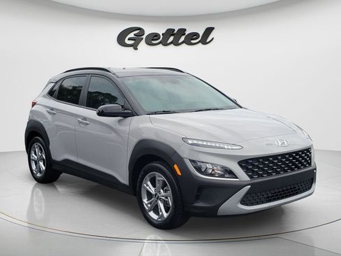 Certified 2023 Hyundai Kona SEL FWD image 3