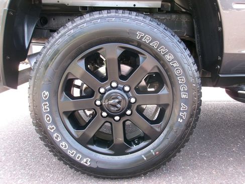 Certified 2025 RAM 2500 Big Horn AWD/4WD image 15