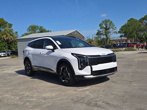 New 2026 Kia Sportage SX image 2