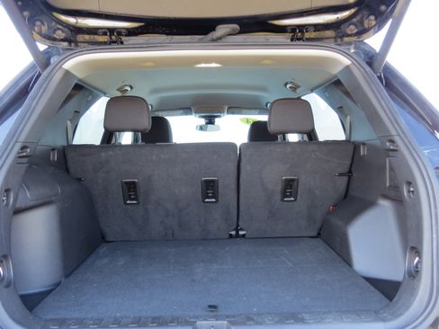 Used 2024 Chevrolet Equinox LT image 13