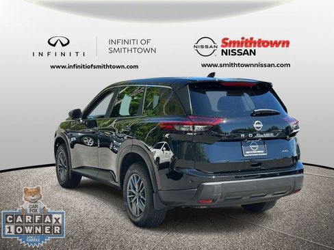 Used 2025 Nissan Rogue S AWD/4WD image 9