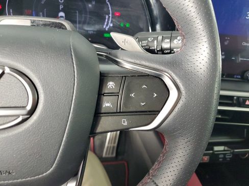 Used 2024 Lexus RX 500h F Sport w/ Convenience Package image 27